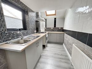 Kitchen- click for photo gallery